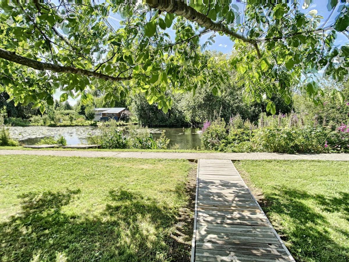Le Chalet Des Hortillonnages Amiens Eksteriør billede